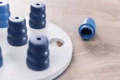 Trixie Dog Activity Mini Solitaire 5 Trixie Dog Activity Mini Solitaire -Animaux Fournitures Magasin dog activity mini solitaire la compagnie des animaux 2